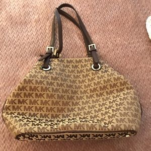 Michael Kors Bags - Michael Kors purse Michael Kors Bags - Michael Kors purse
